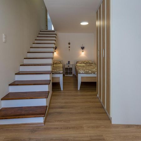 Nona Villa Crikvenica Eksteriør bilde