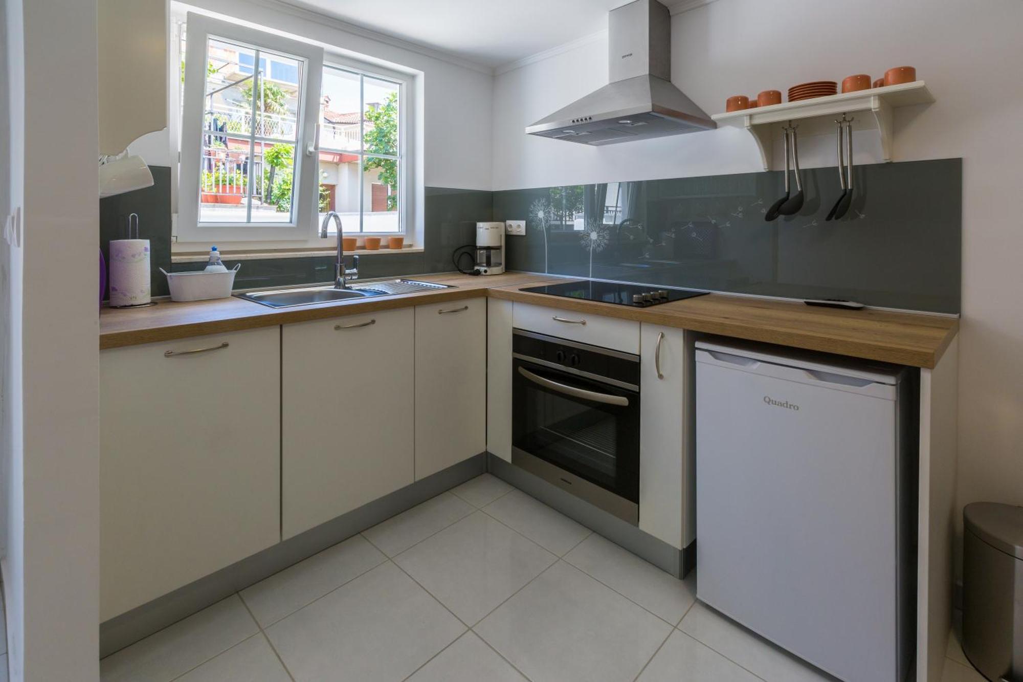 Nona Villa Crikvenica Eksteriør bilde
